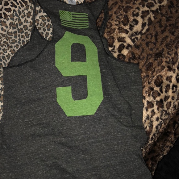 Tank - Picture 3 of 4